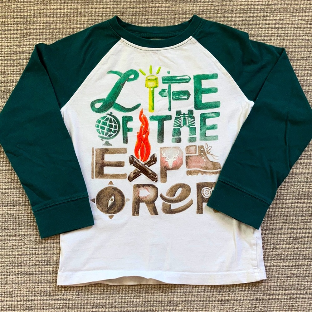 Gymboree kids Baseball long sleeve shirt size 5, fits like 6-7